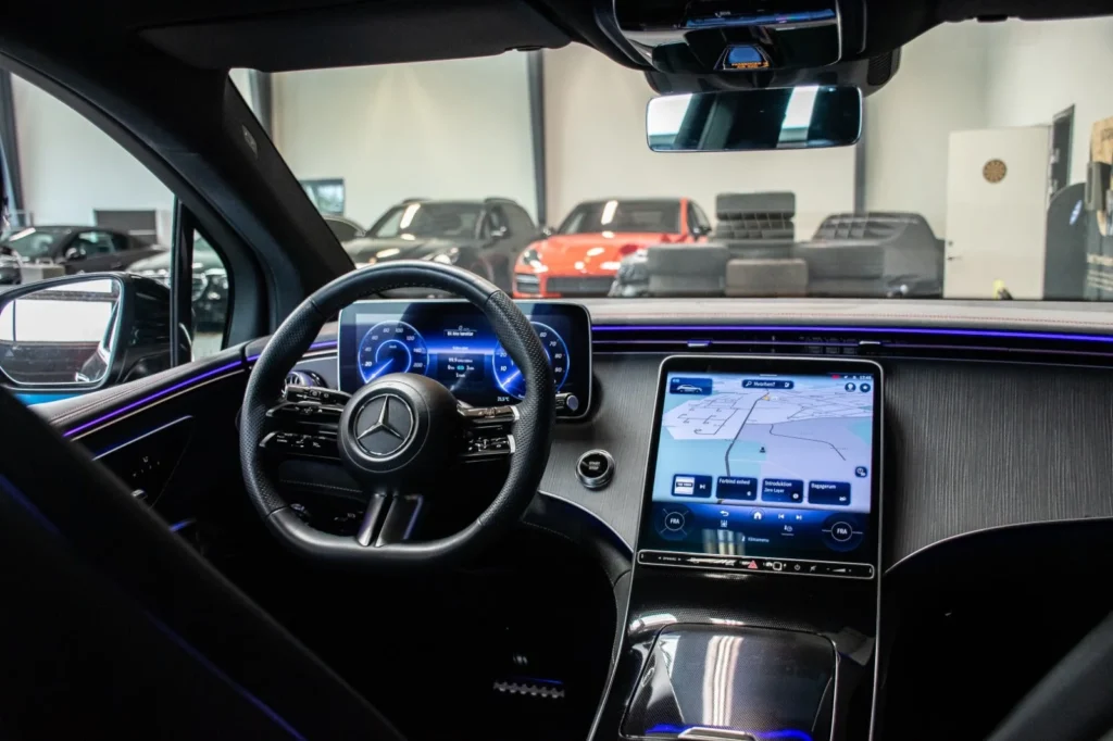 Mercedes EQE SUV Digitalt cockpit