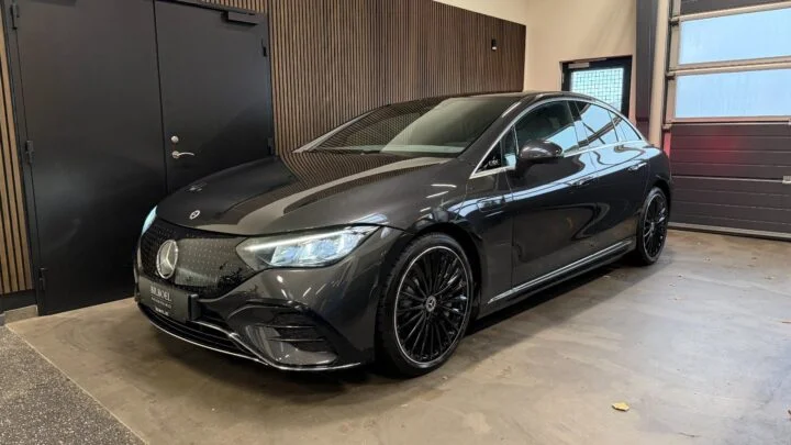 Mercedes eqe sedan design