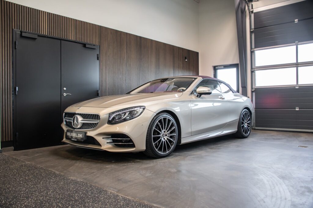 Mercedes S560