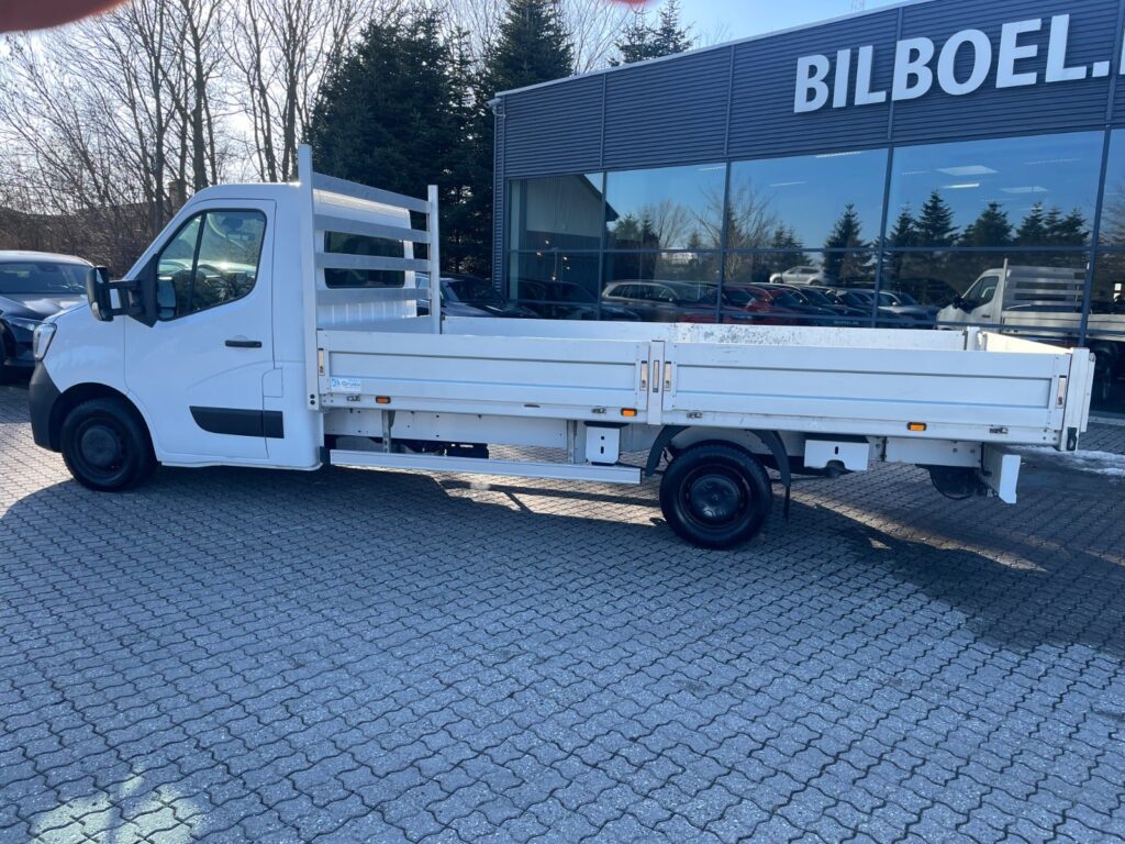 Renault Master IV T35
