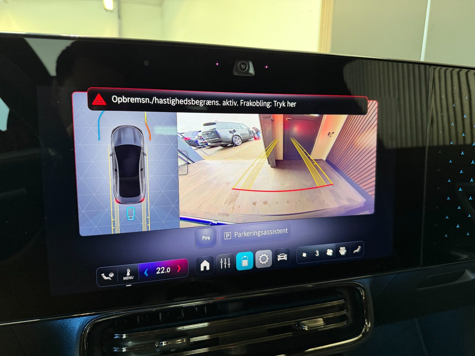 Mercedes CLA 250 Assistenter