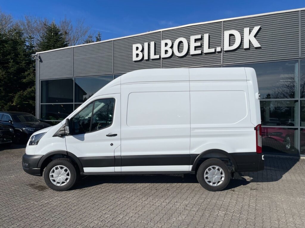 Ford E-Transit 350 L2 Van