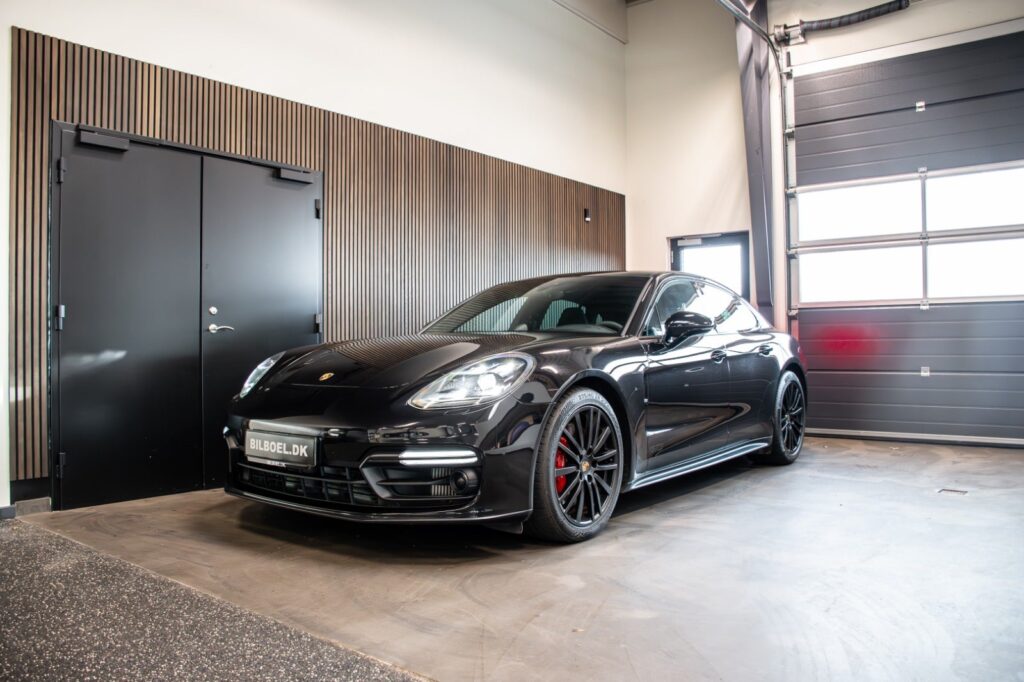 Porsche Panamera GTS