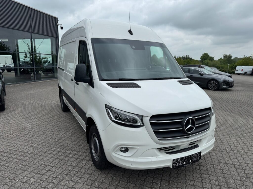 Mercedes Sprinter 317