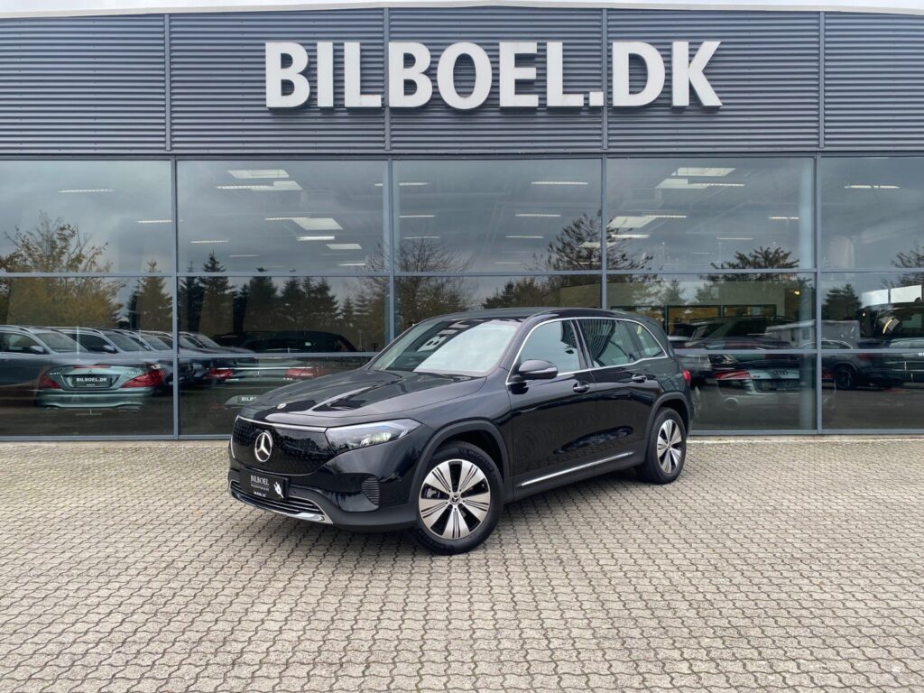 Mercedes EQB250+