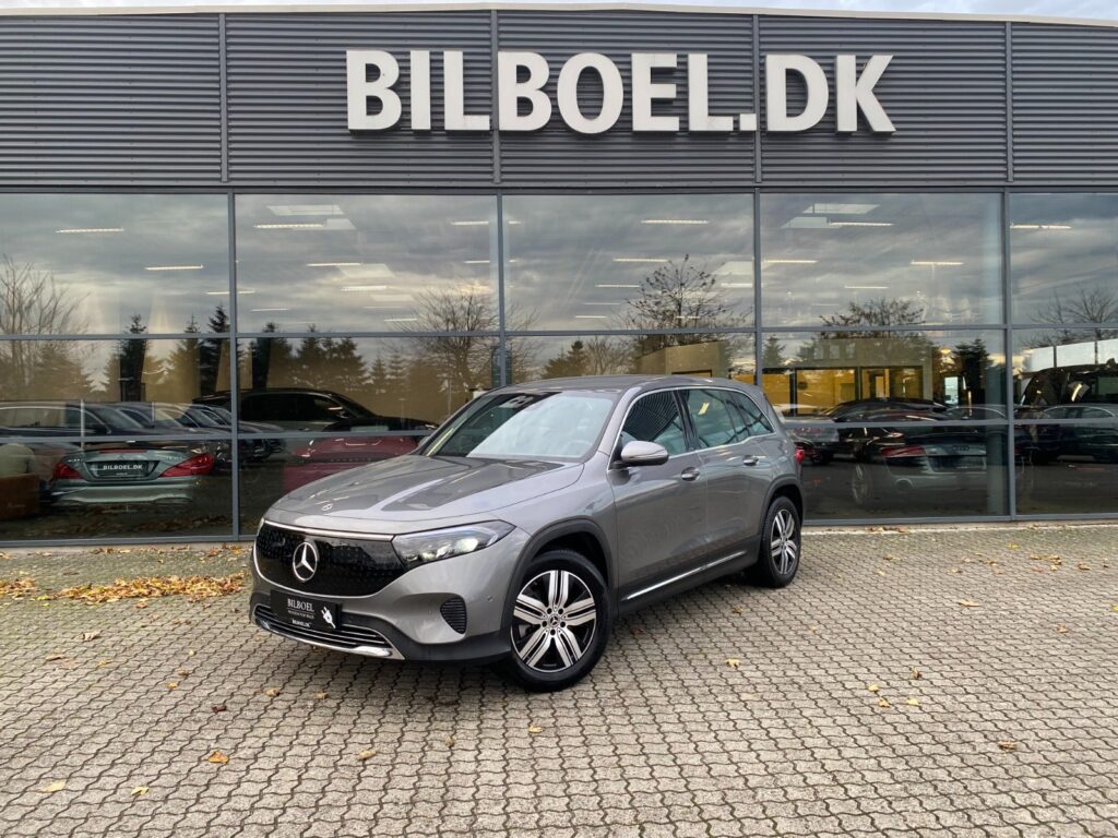 Mercedes EQB250+