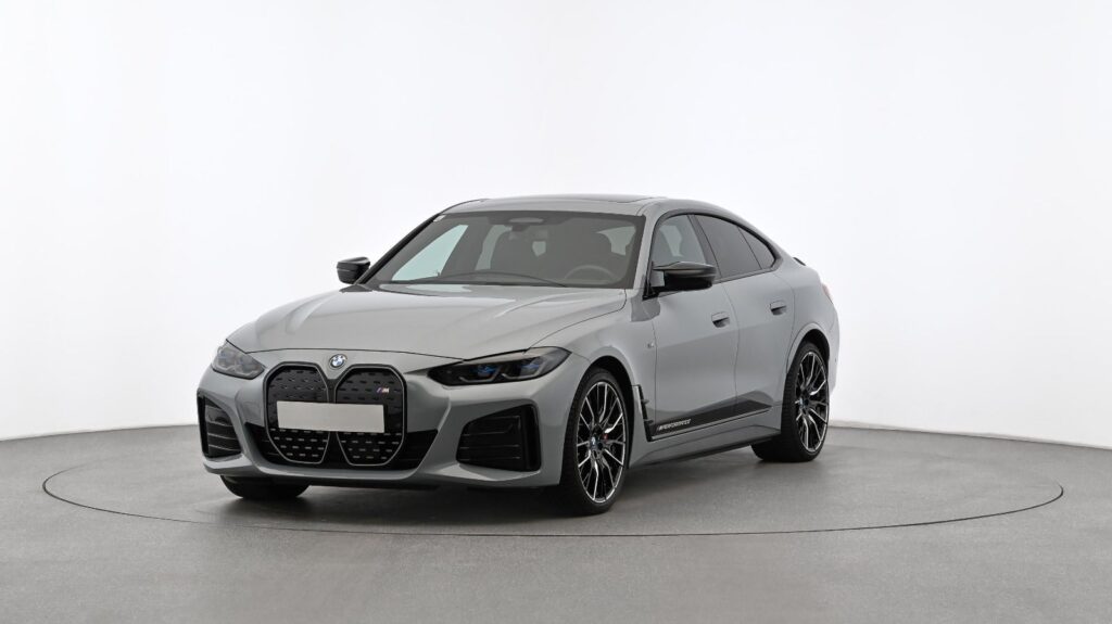 BMW i4
