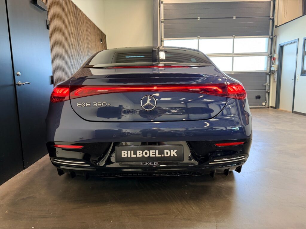 Mercedes EQE350+