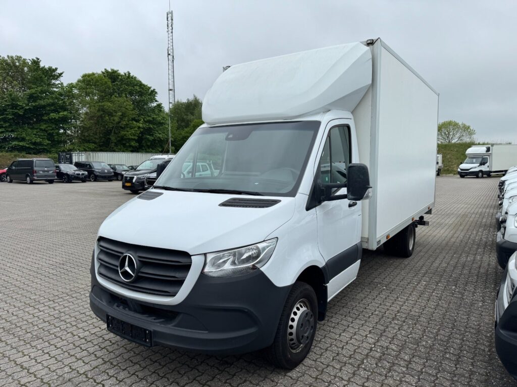 Mercedes Sprinter 519