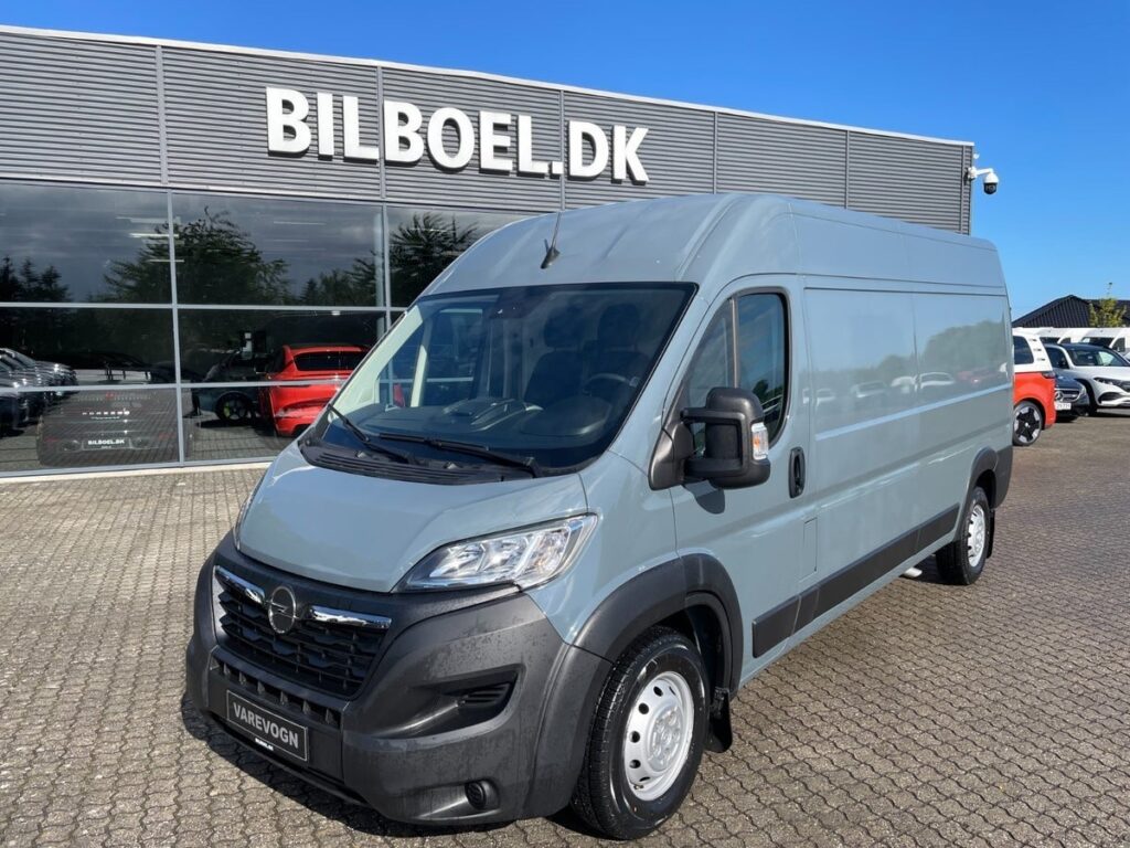 Opel Movano